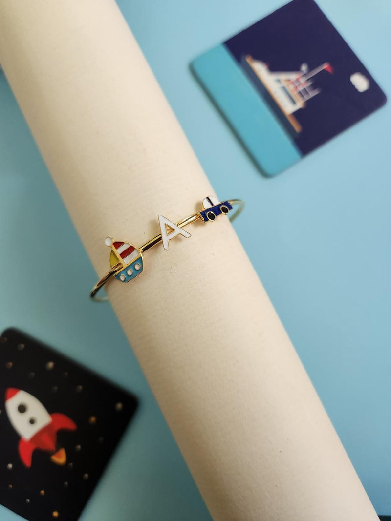 A sleek silver kada for kids with a smooth finish and rounded edges, designed for comfort and style.