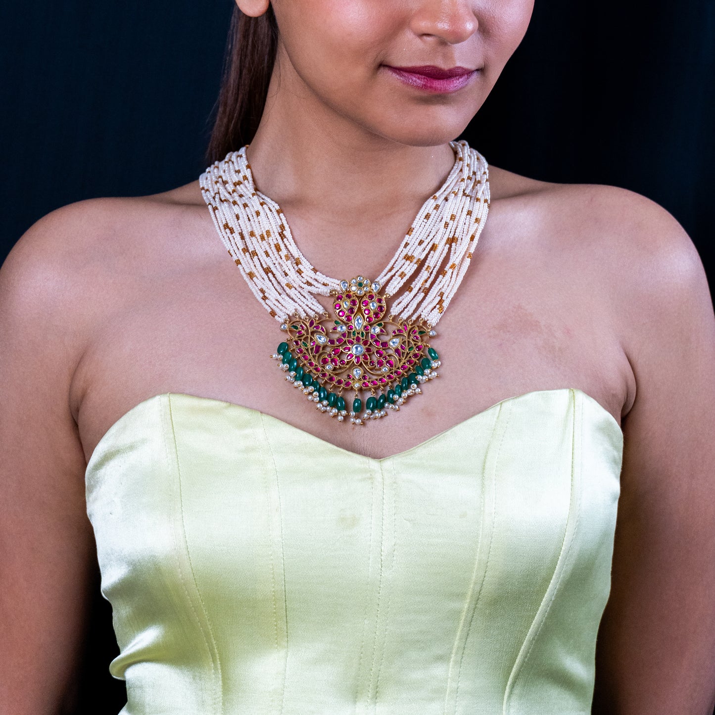 Pankhi Necklace