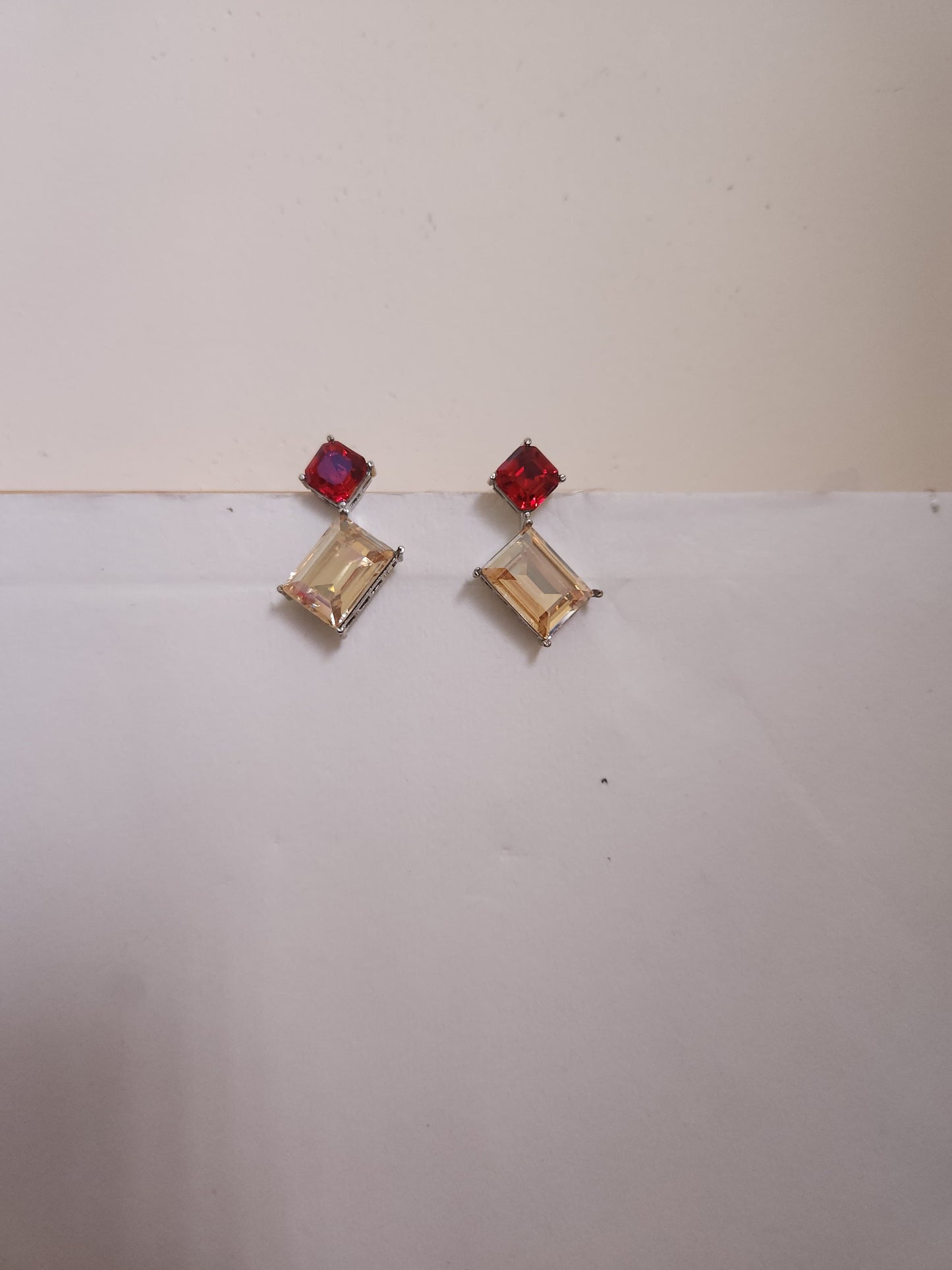Pendant set with earrings