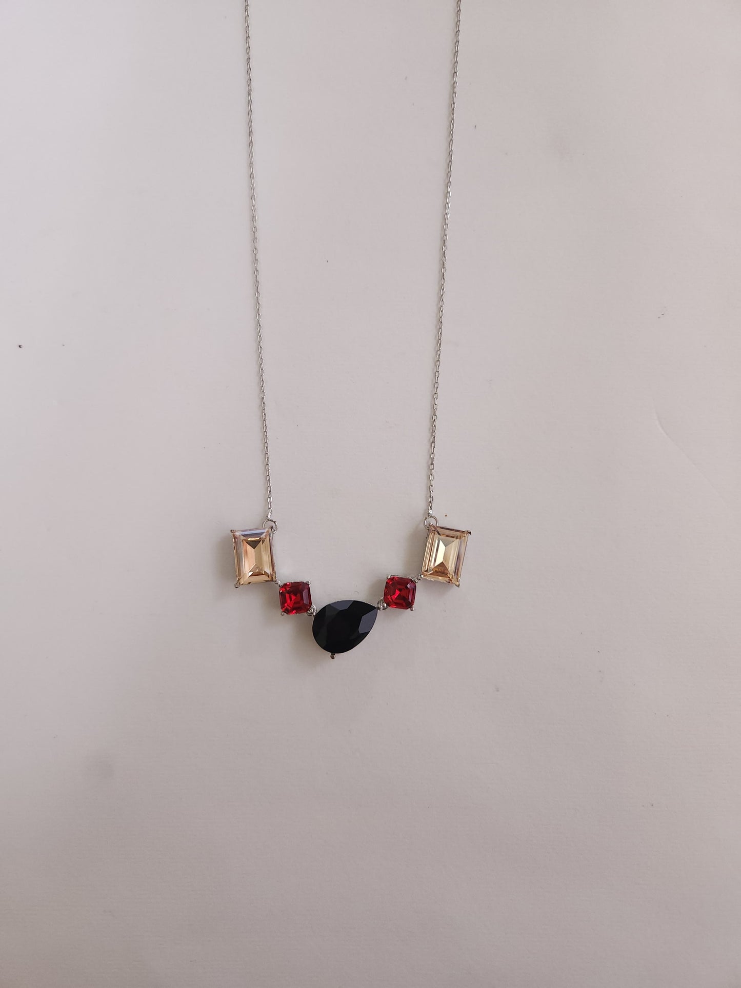 Pendant set with earrings