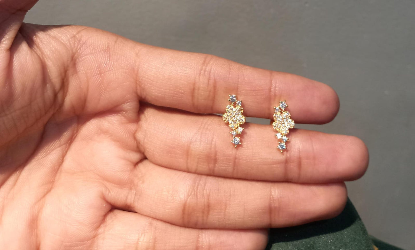 Viri Silver Earrings