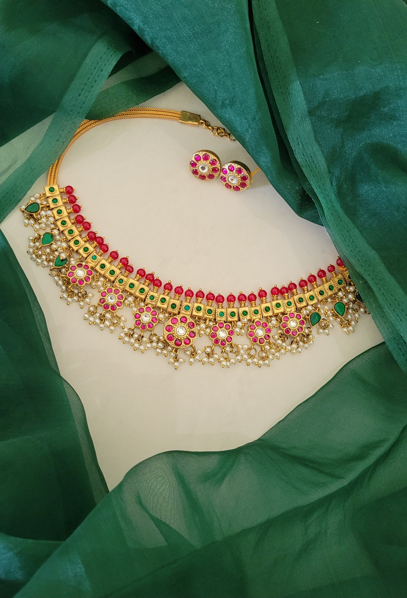Kundan Temple Jewellery Necklace Set