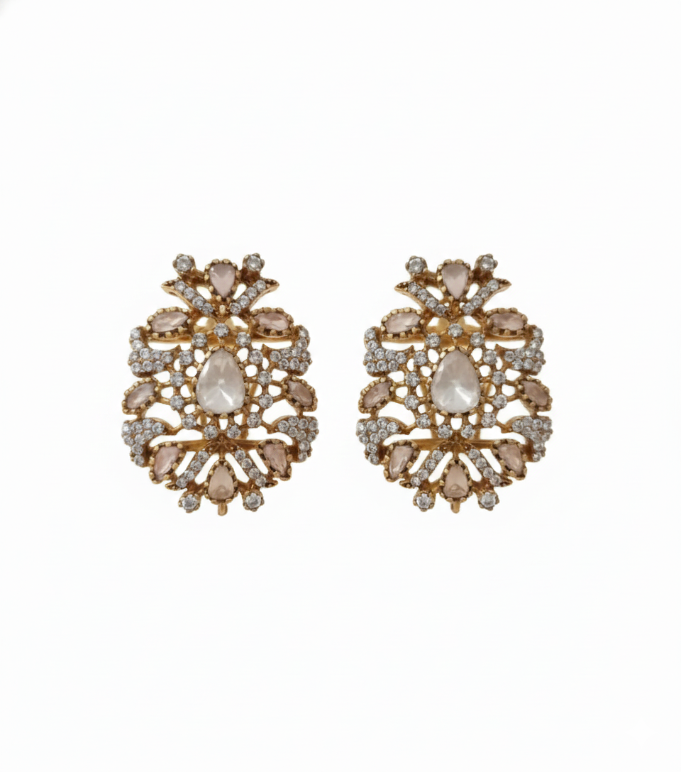 Amaira Studs