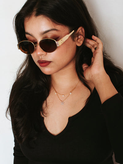A classic silver chain with a smooth, polished finish and interlocking links, offering a timeless and versatile accessory.