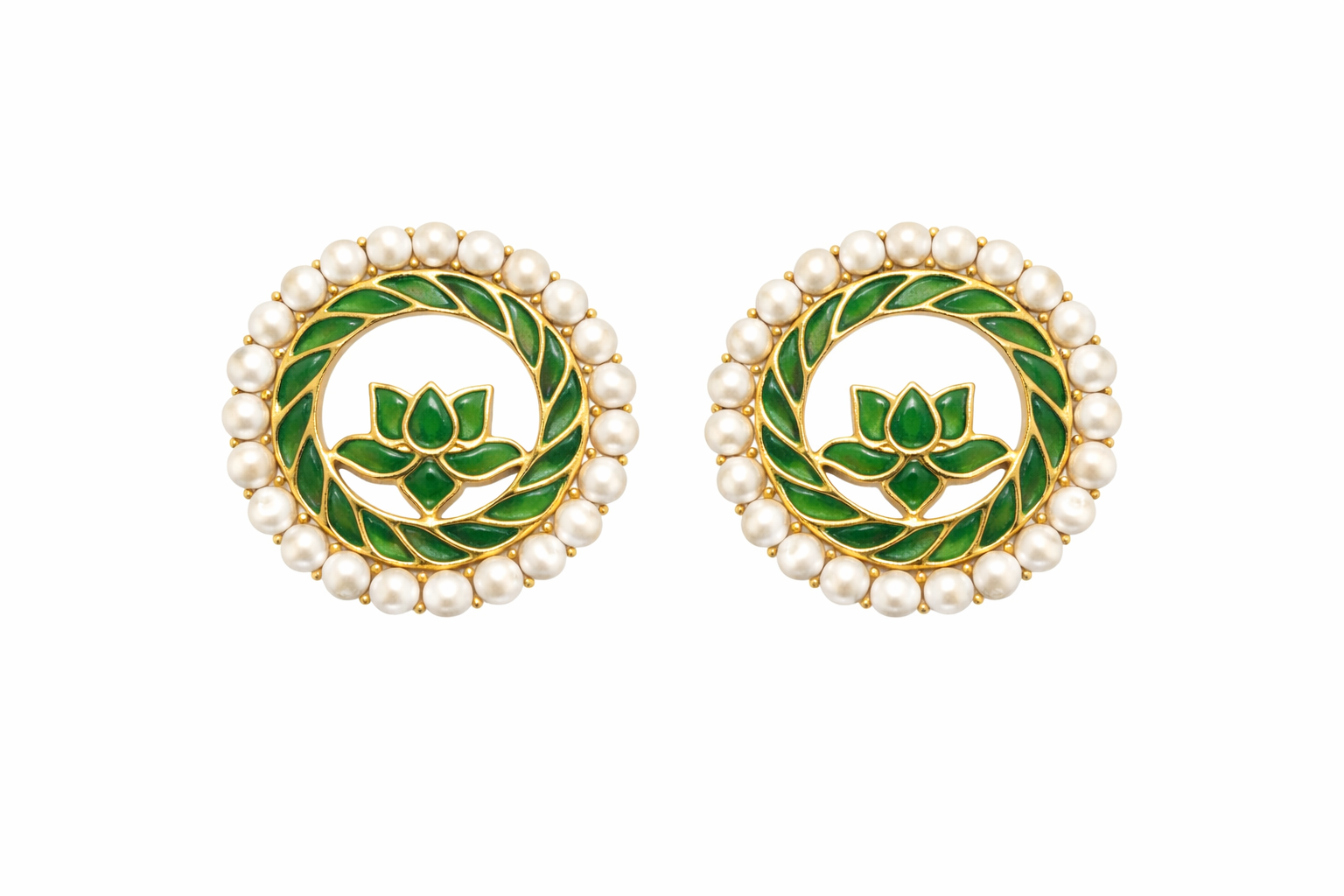Shwet Kamal Studs