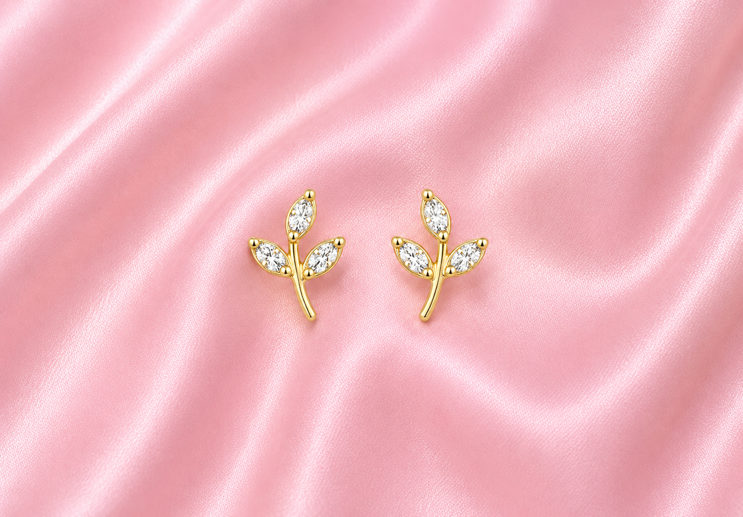 Lyla 925 Silver Studs