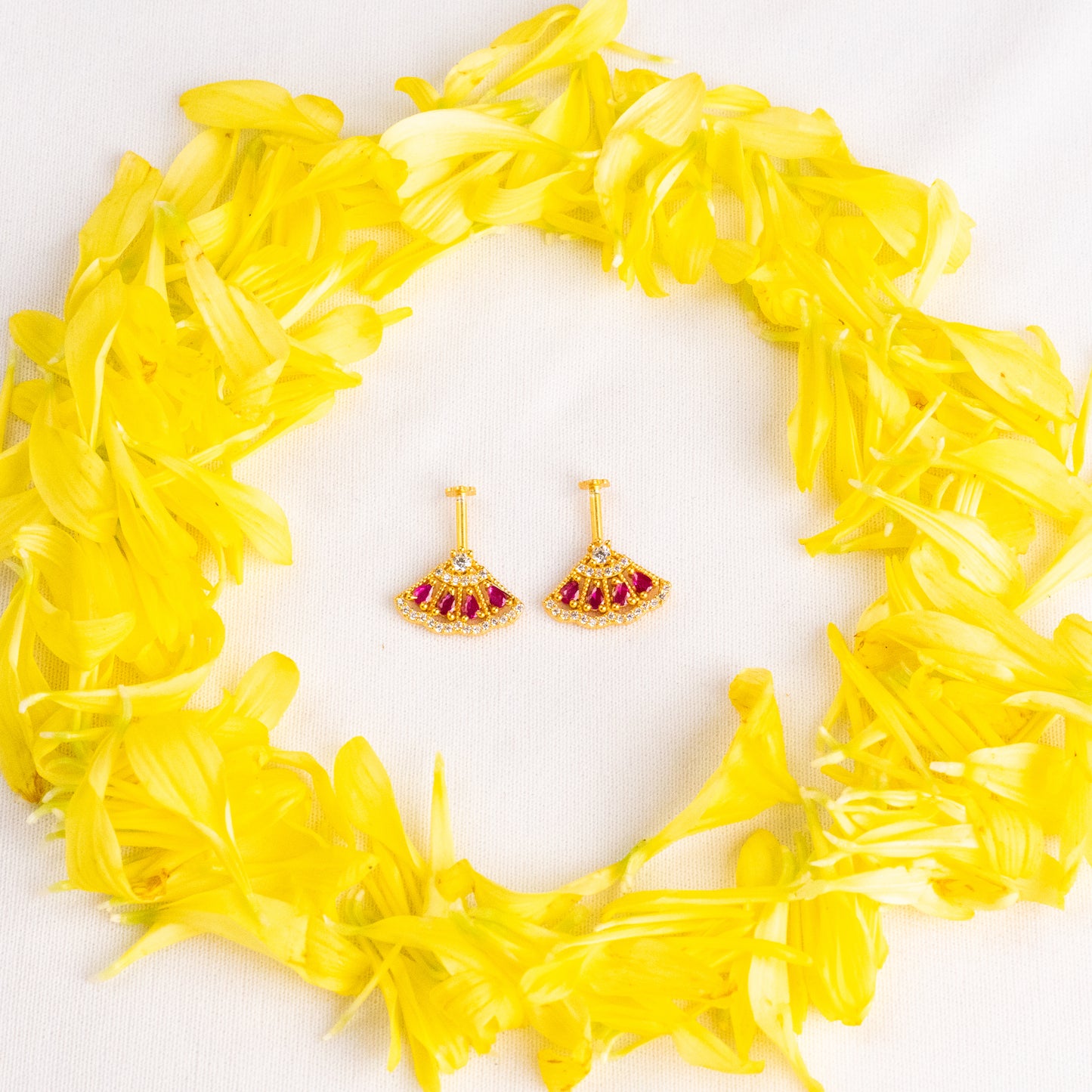Sira Silver Bugadi Earrings