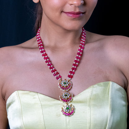 Aashirya Neckpiece