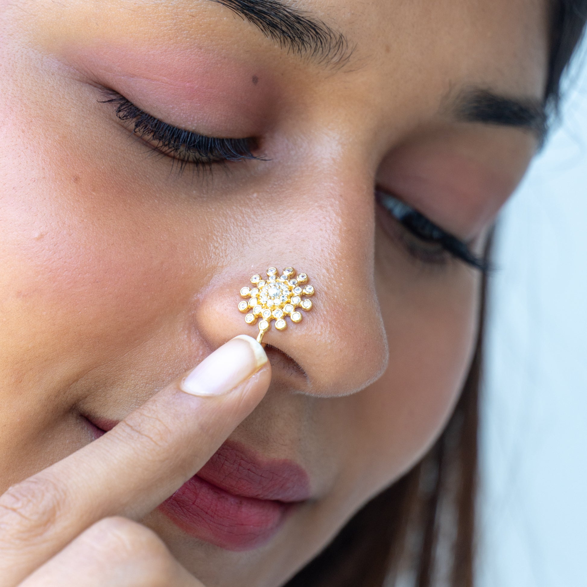 Isharav 925 Silver Nose Pin for Women