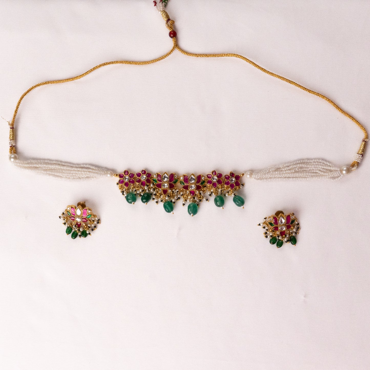 Virda Choker Set wih earrings