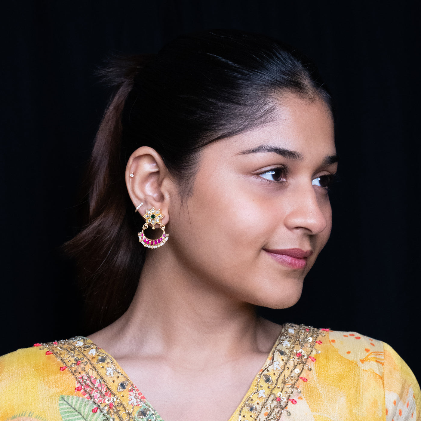 Iraye Chaandbali Earrings
