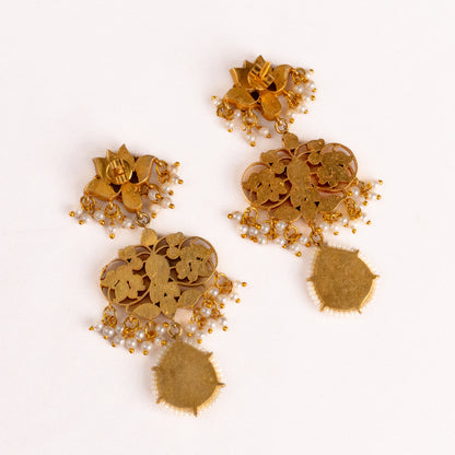 Vaam Earrings