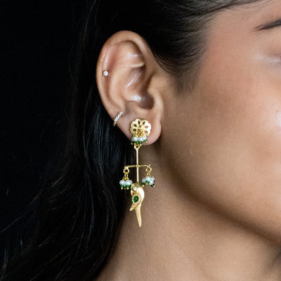 Morvi Drops Earrings