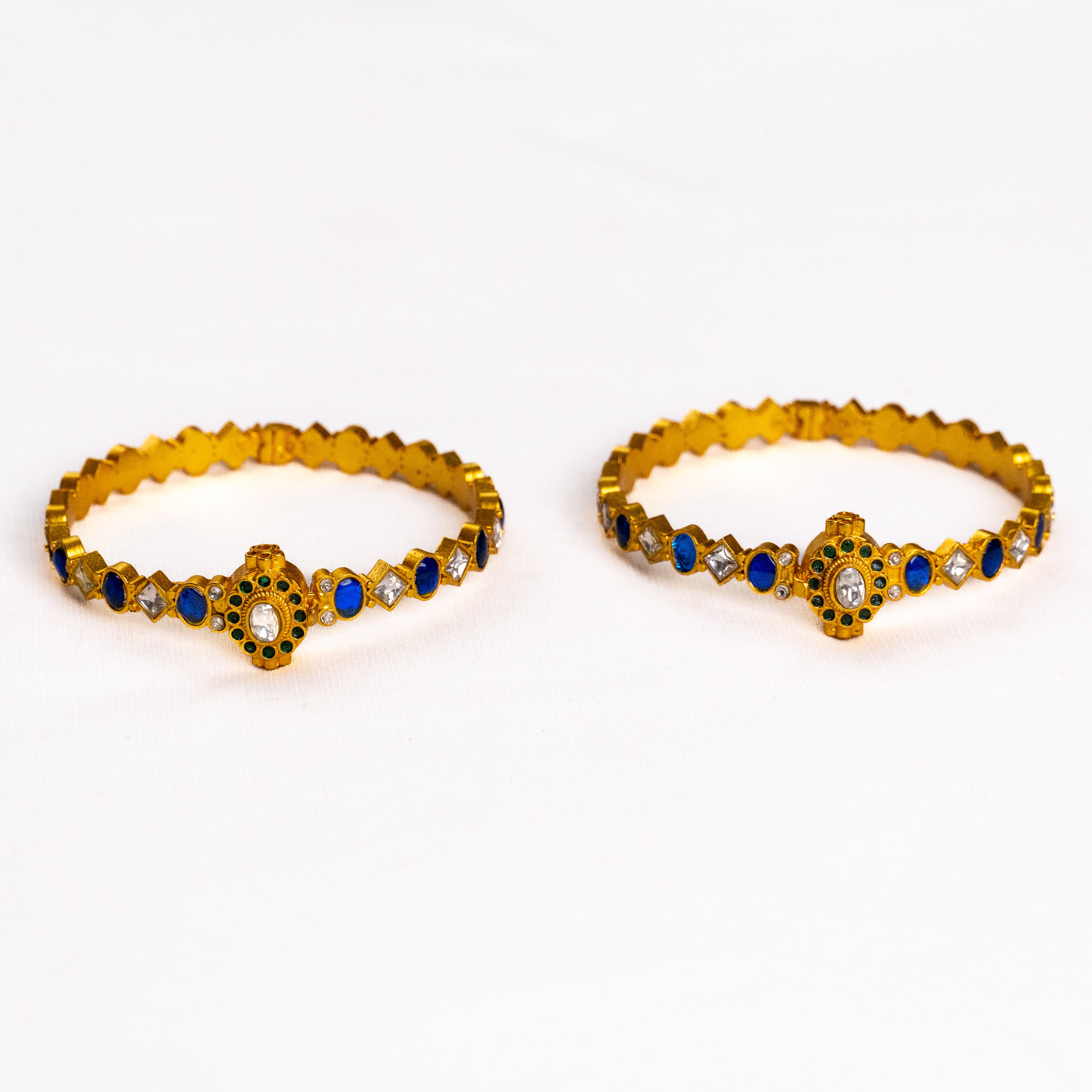 Nafisa Bangle