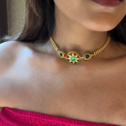 Amulyam Choker