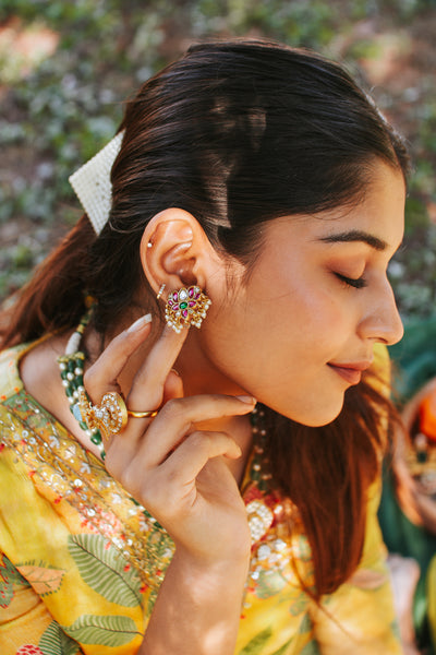 Bahara Lotus Studs