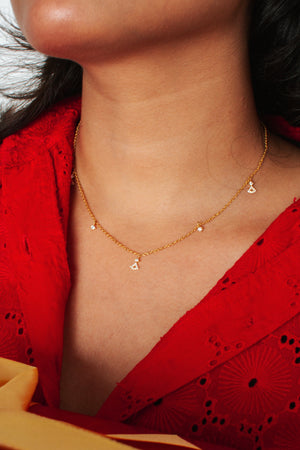 A classic silver chain with a smooth, polished finish and interlocking links, offering a timeless and versatile accessory.