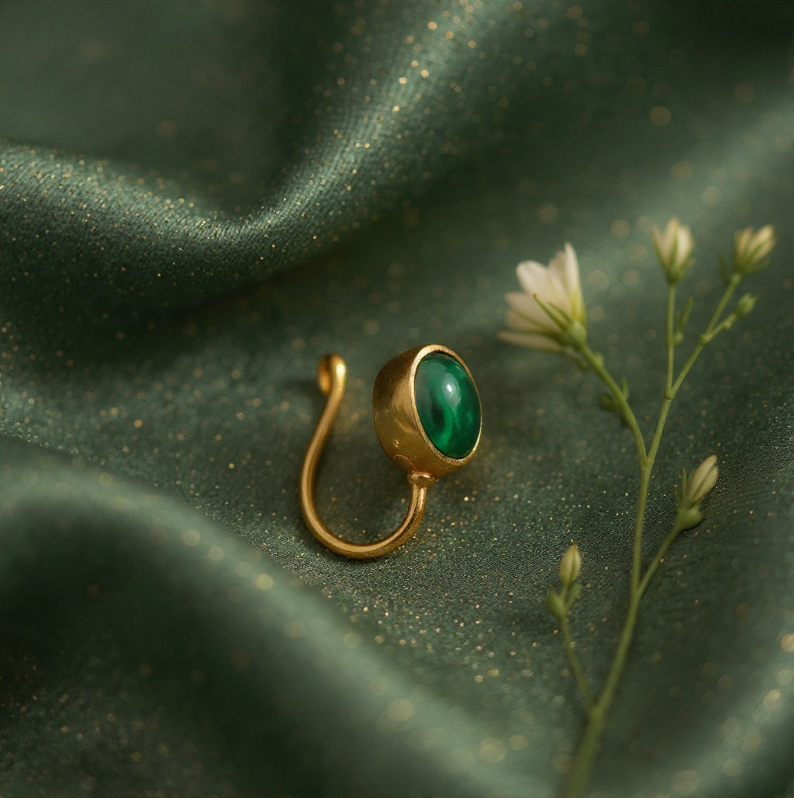 Kundan Oval Upin 925 Silver Nose Pin for Women