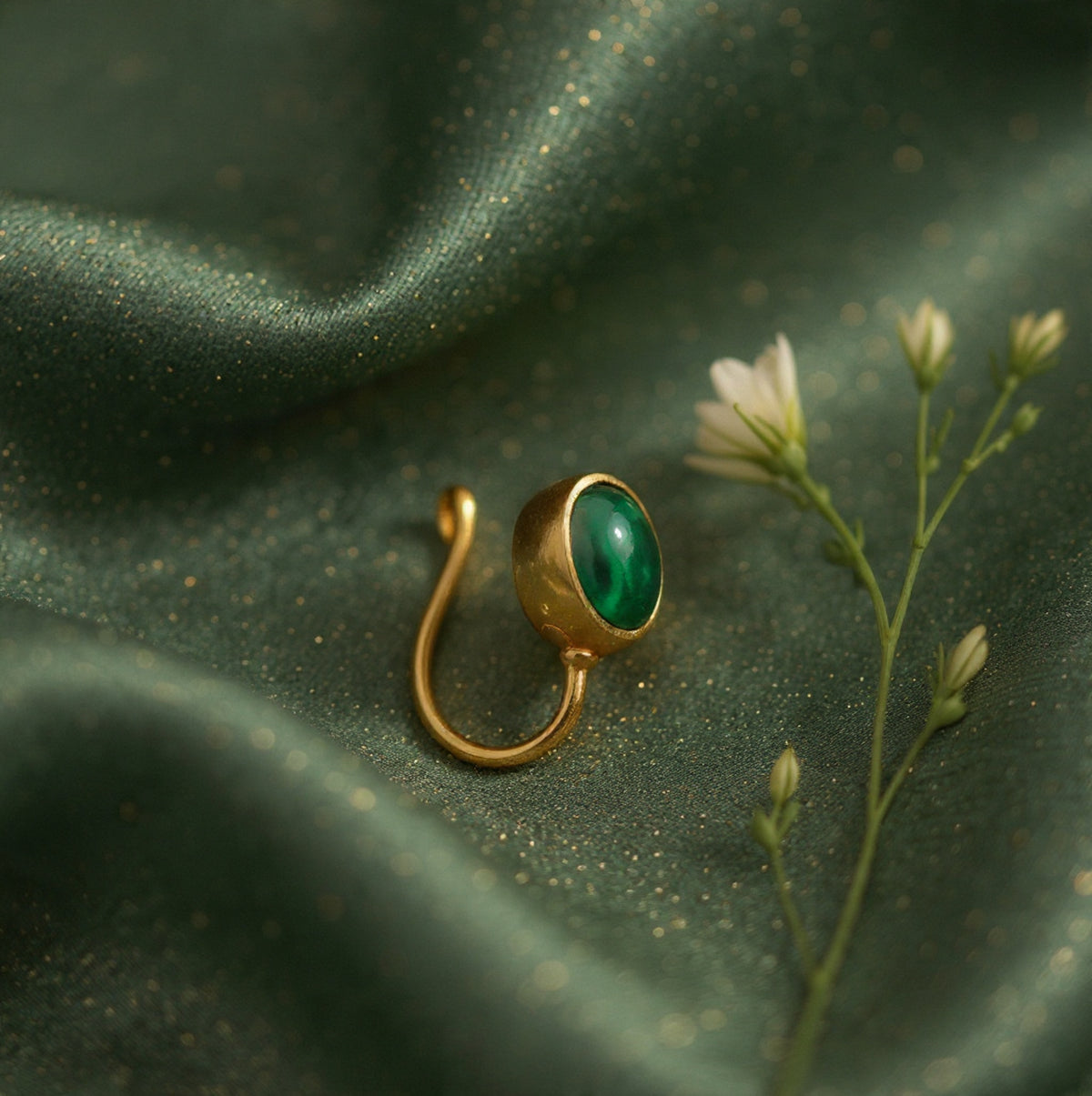 Kundan Oval Upin 925 Silver Nose Pin for Women