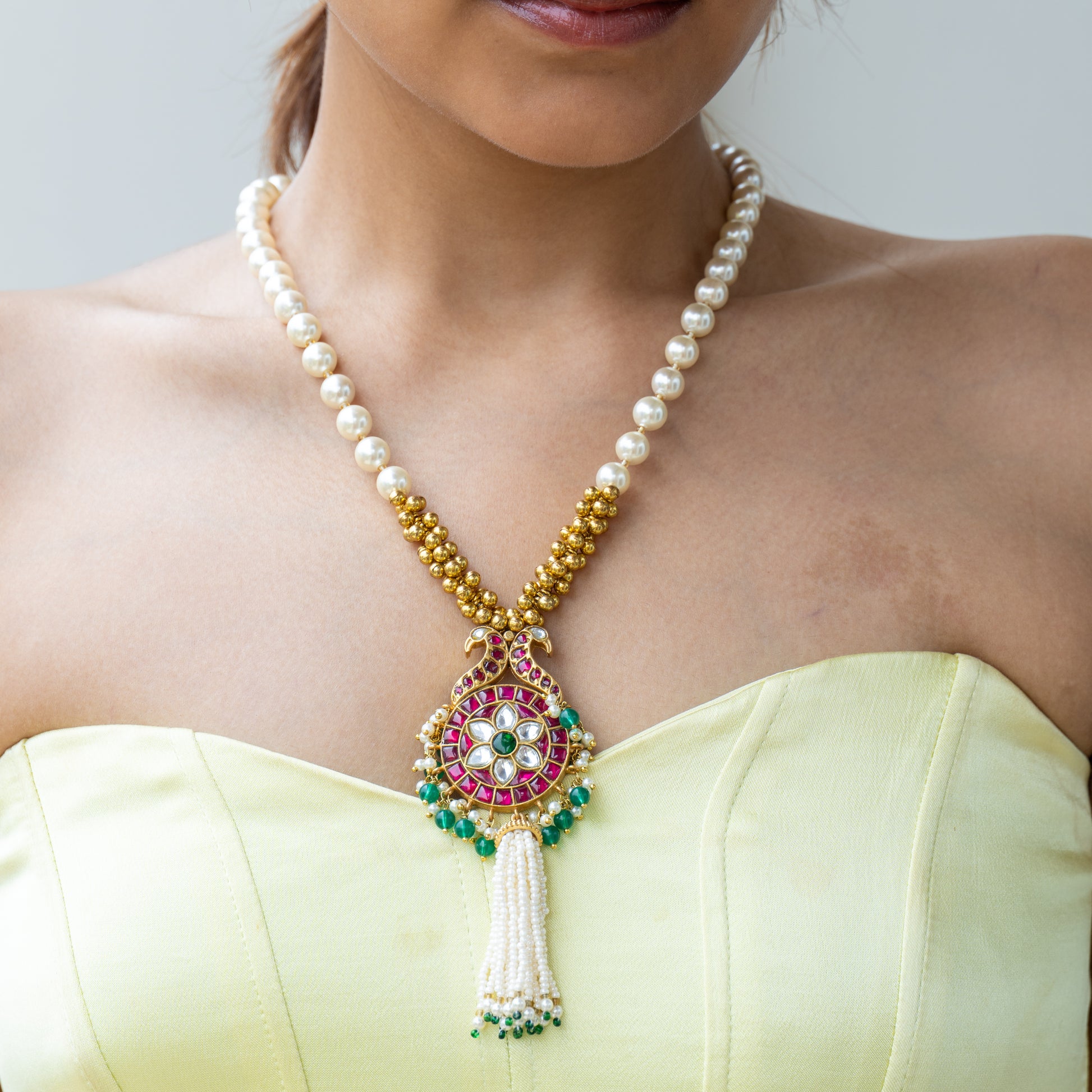 Maya Pendant Chain