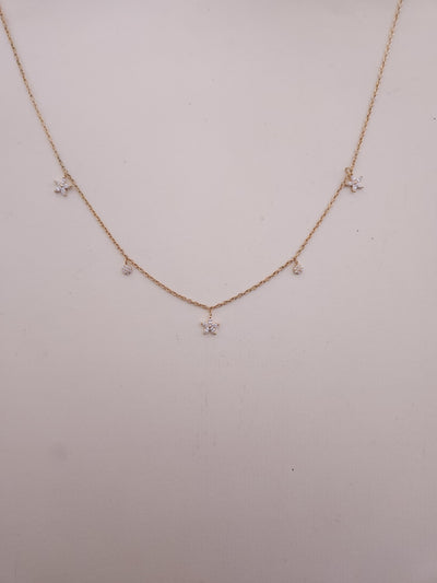 A classic silver chain with a smooth, polished finish and interlocking links, offering a timeless and versatile accessory.