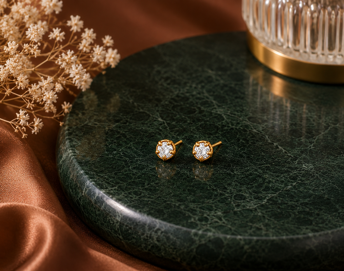 Prong 925 Silver Studs