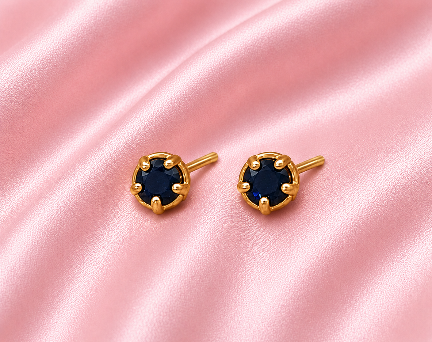 Prong 925 Silver Studs