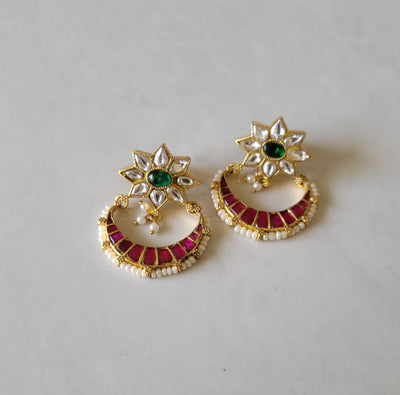 Iraye Chaandbali Earrings