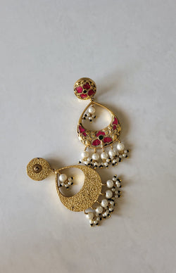 Fardos Chandbaali Earrings