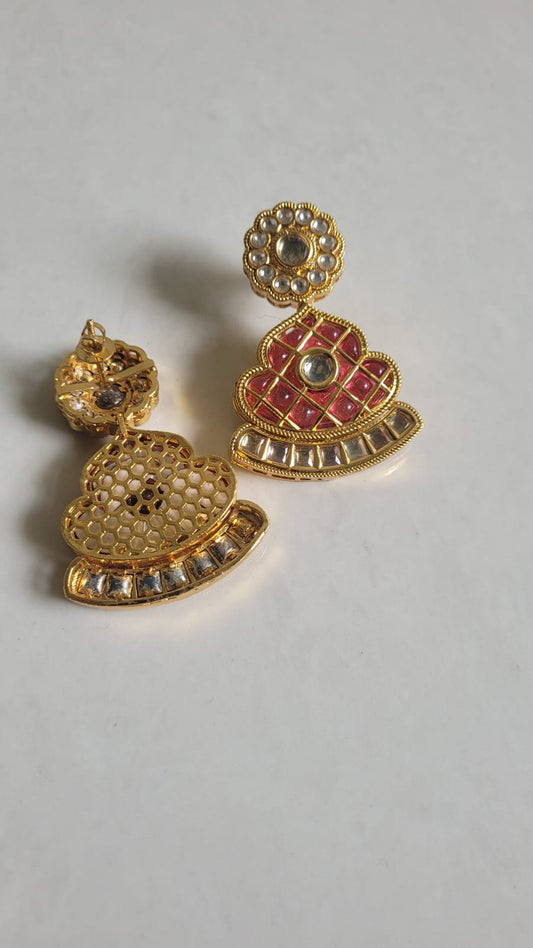Red Pankhi Dangler
