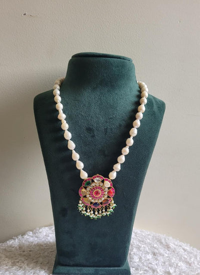 Navratan Pendant Chain