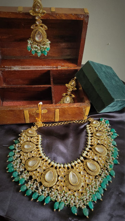 Paan Polki Kundan Necklace Set