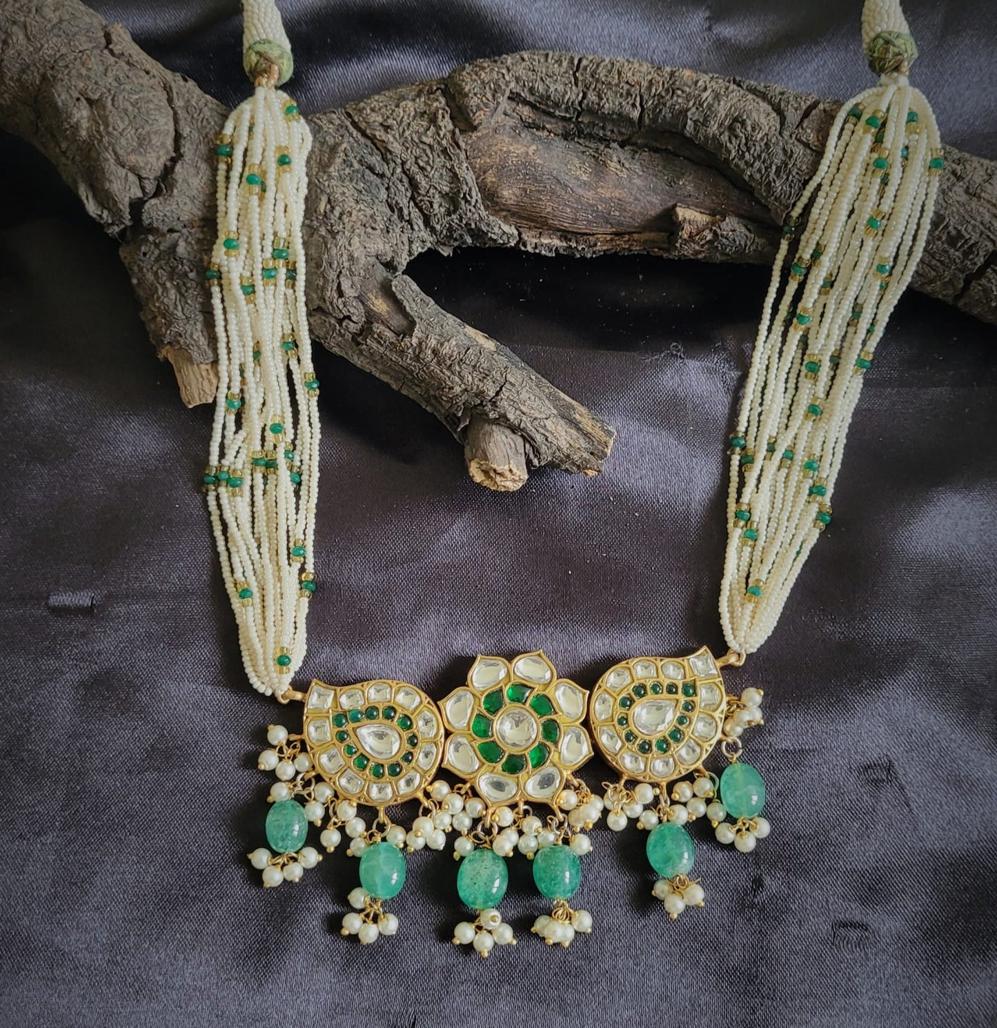 Kairi Choker Set