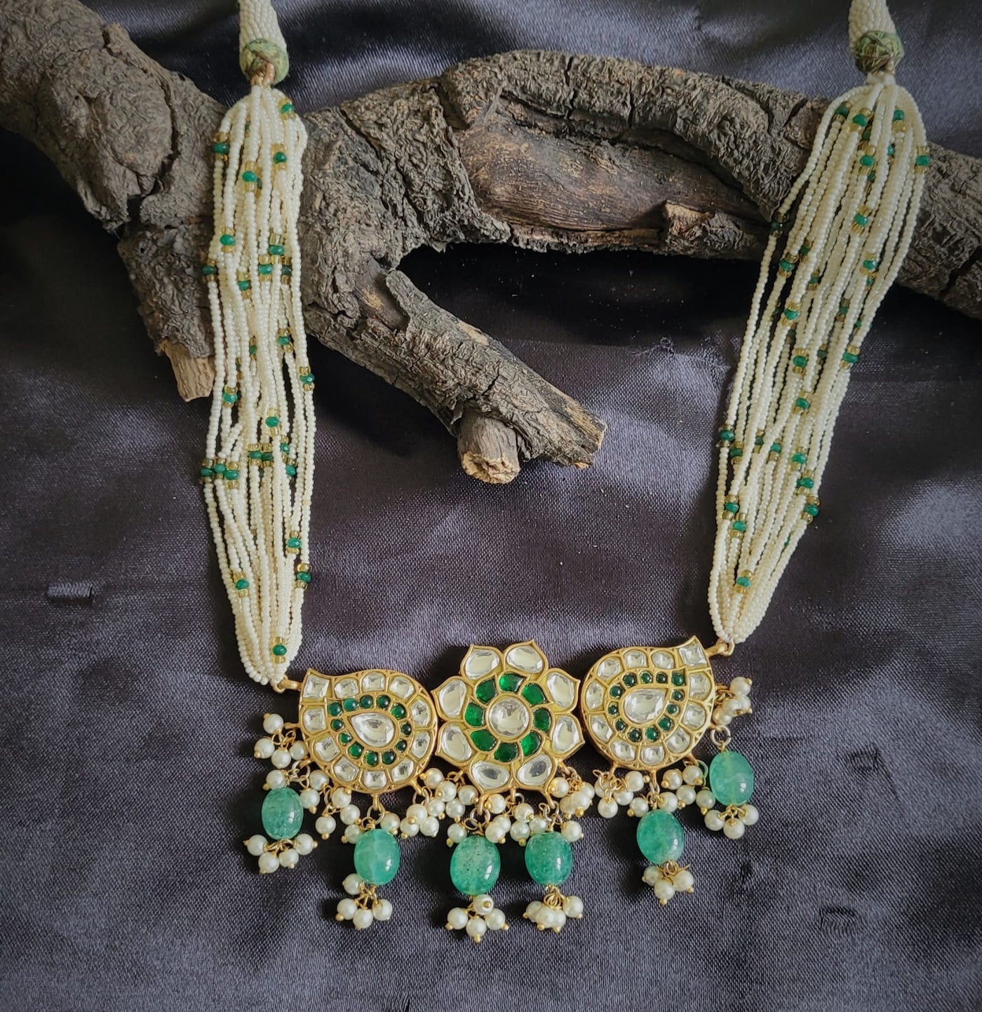 Kairi Choker Set