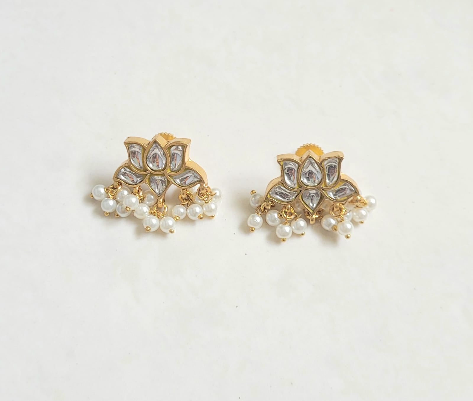 Lotus Studs