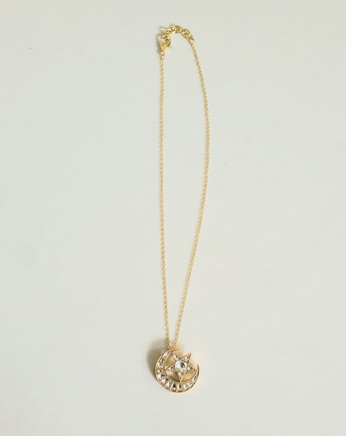 Mehnoor Pendant
