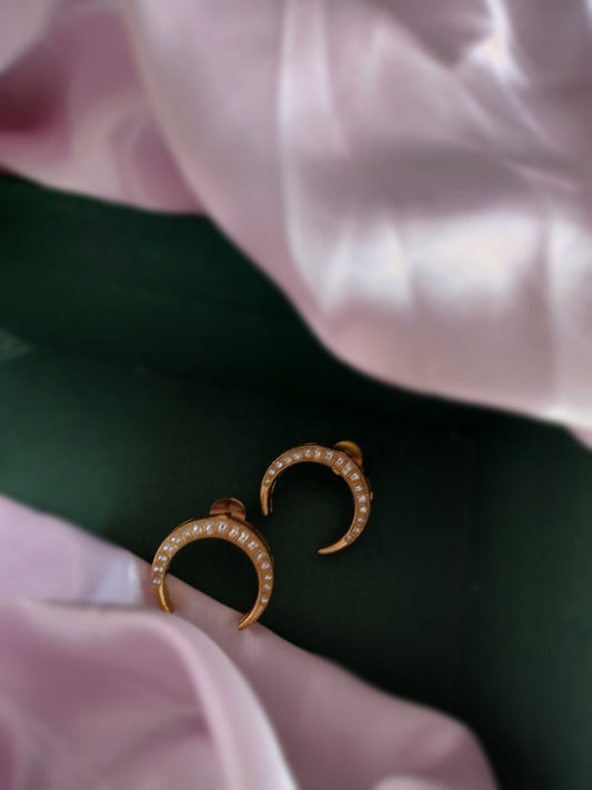 Chaand Earrings