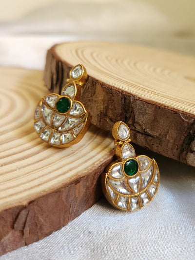 Ishara Earring