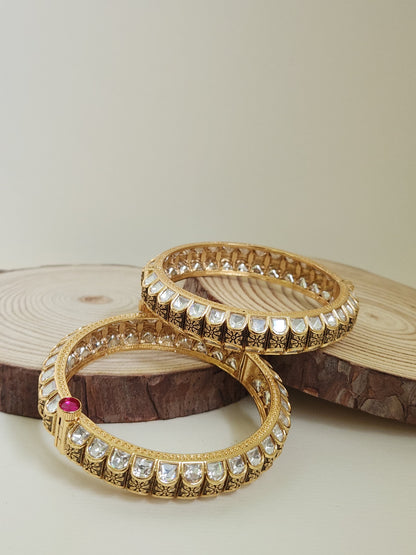 Ekansha Bangles