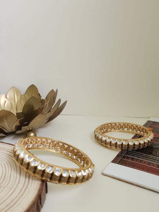 Ekansha Bangles