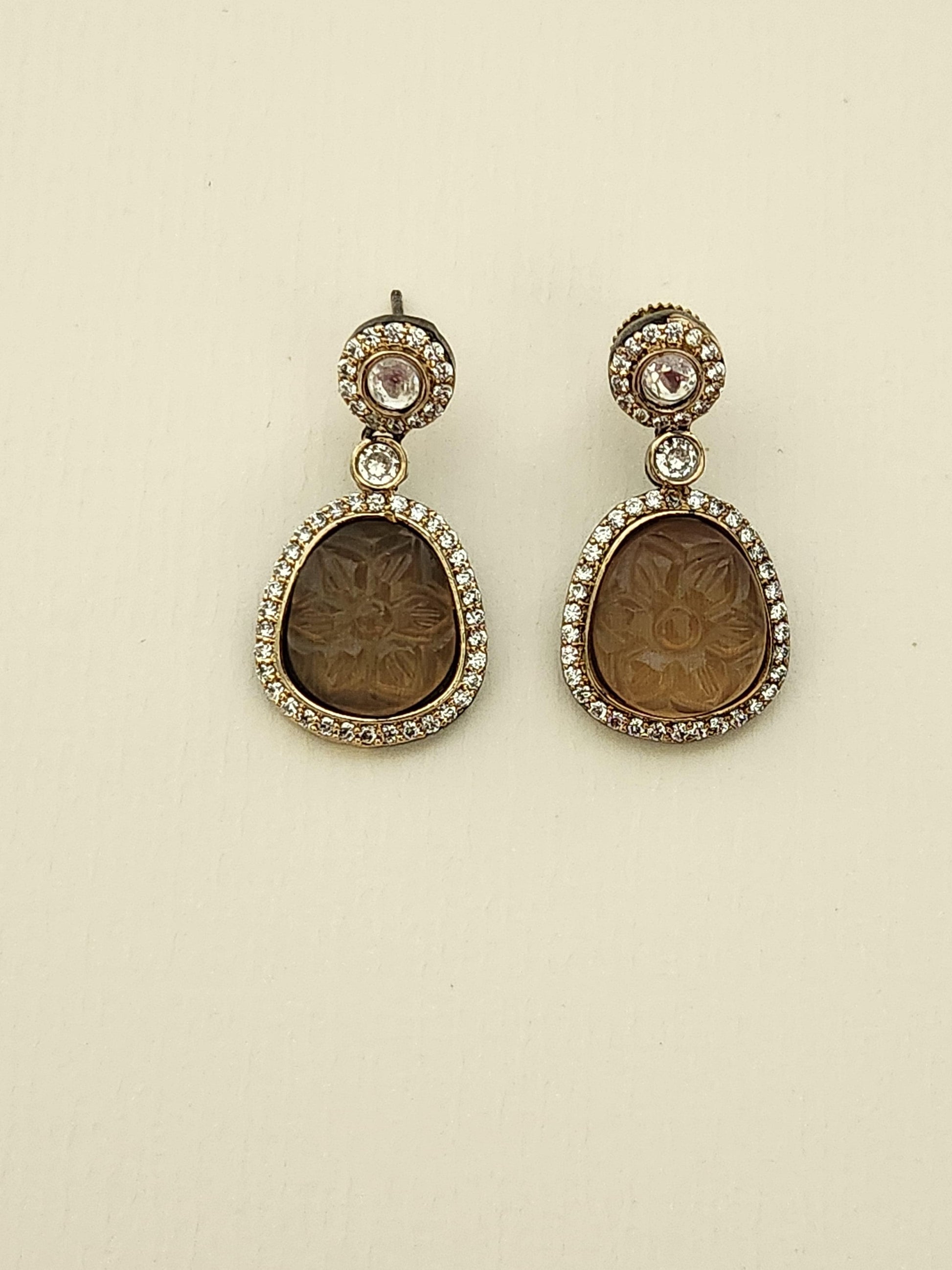 Nyara Earrings