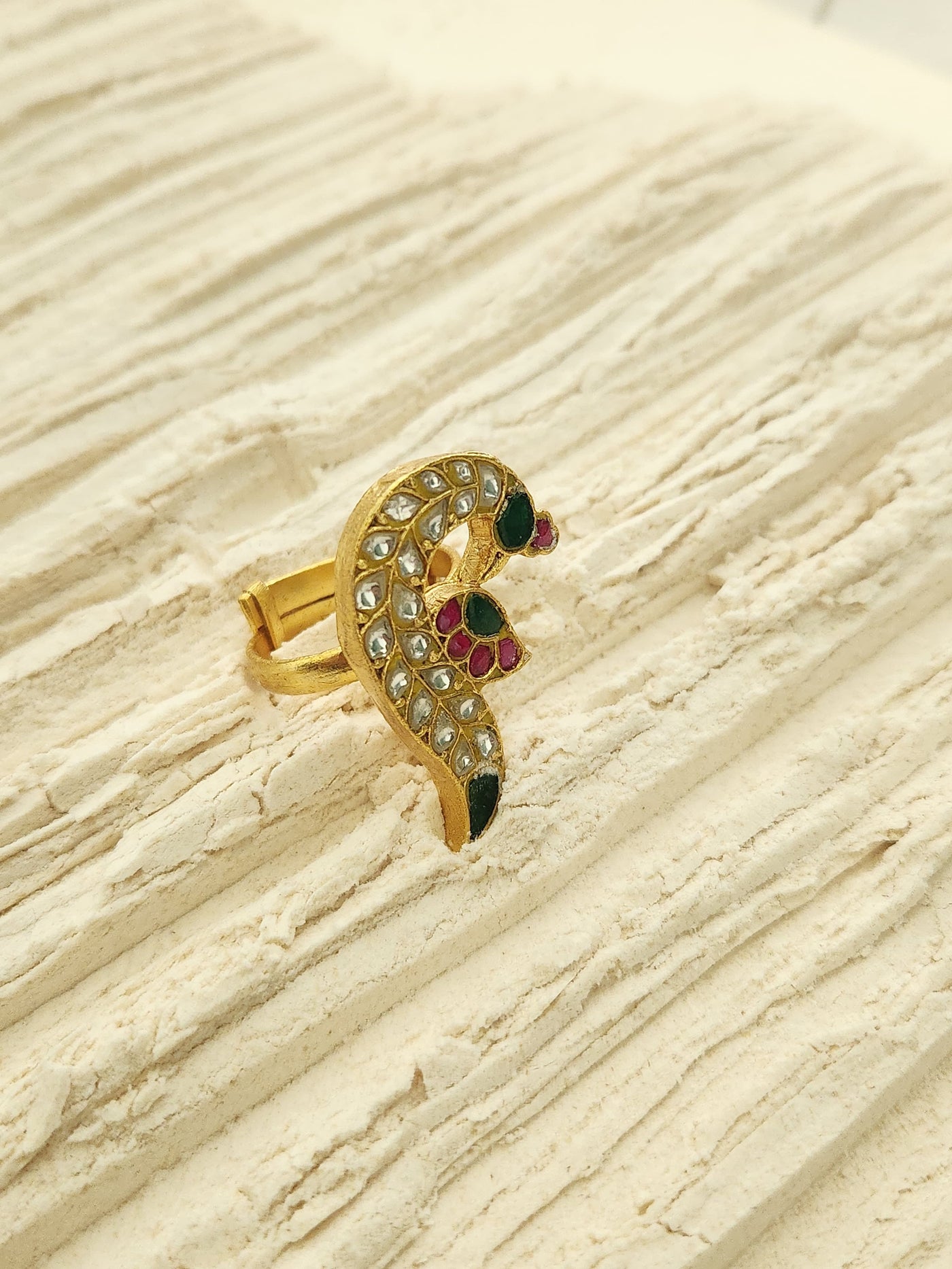 Kaia Ring