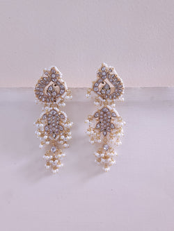 Yunay Earrings