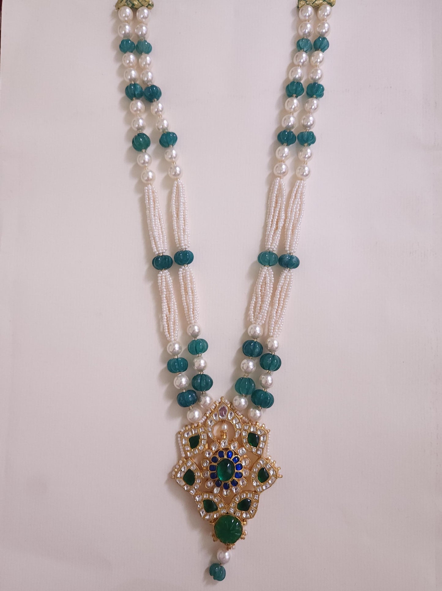 Ruhika Necklace