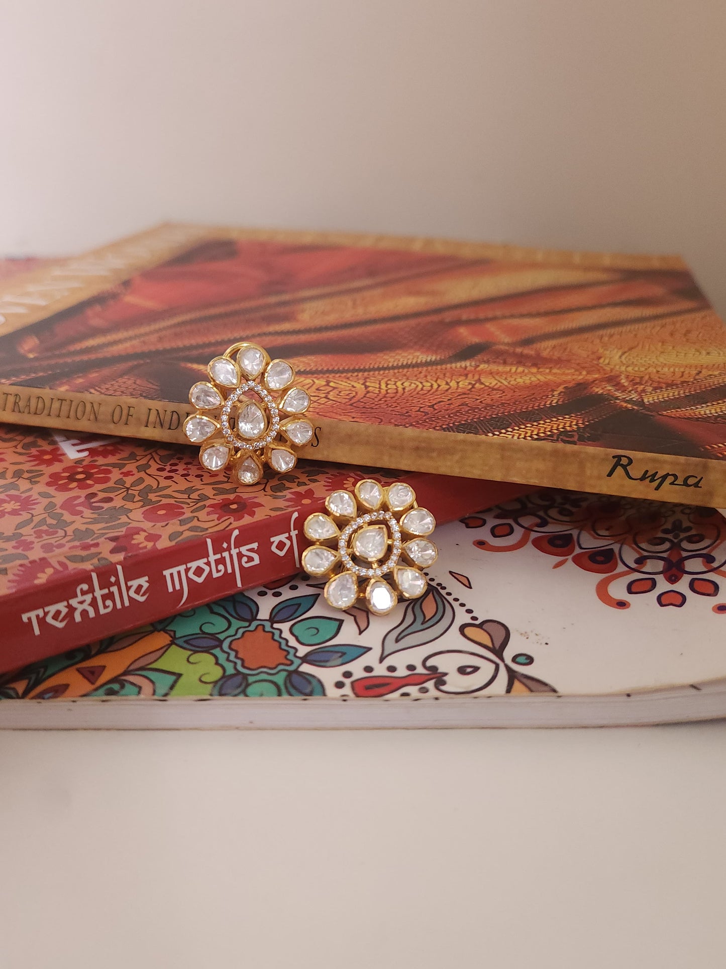 Keshvi Silver Earrings