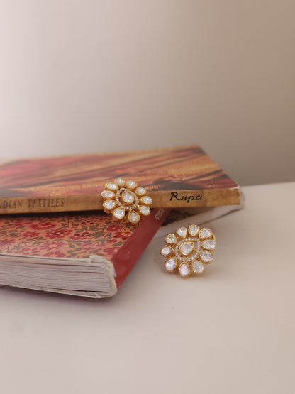 Keshvi Silver Earrings