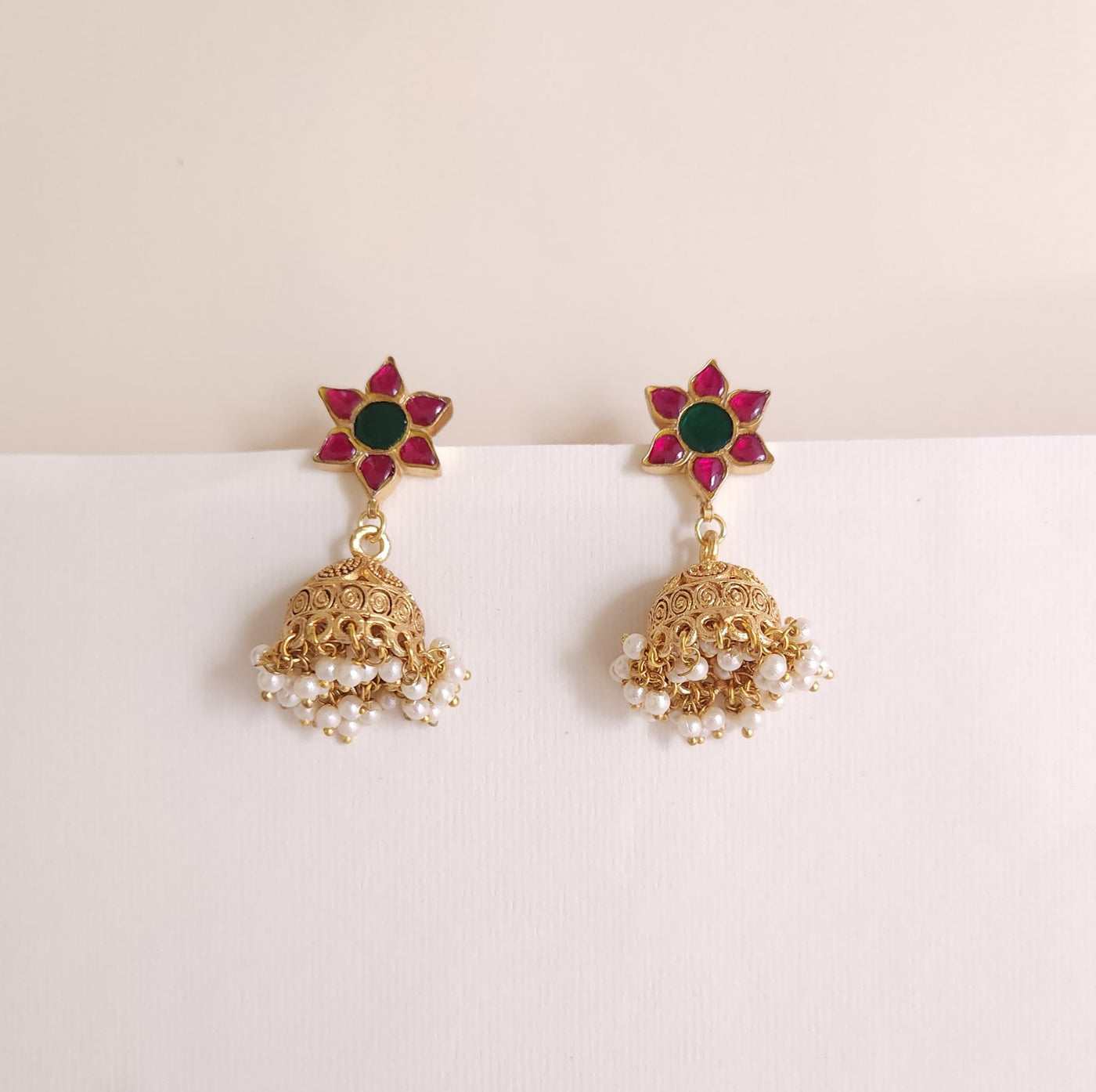 Gitisha Jhumka