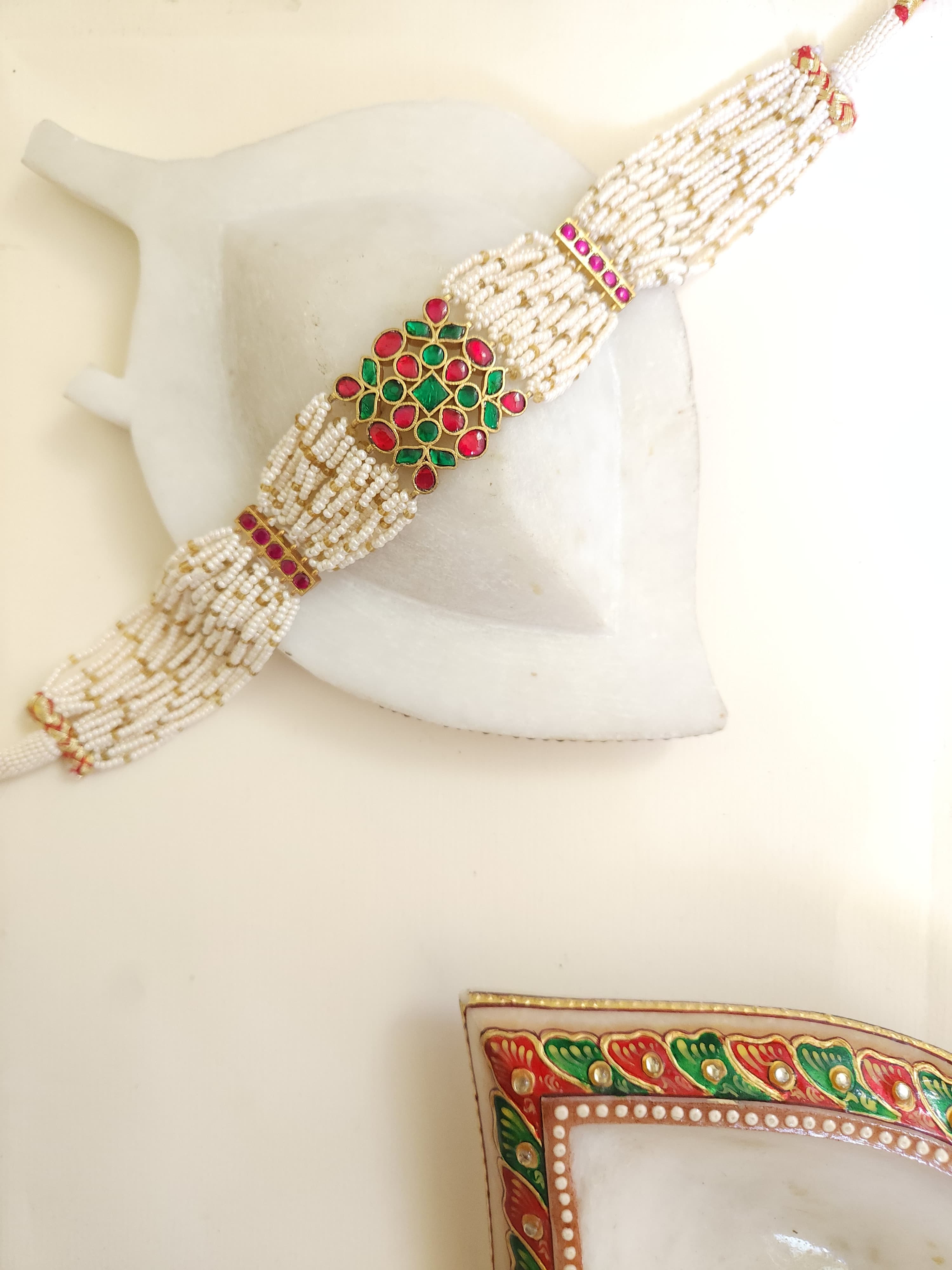 Red and Green Chirohi Choker