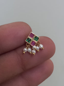 Udaan Silver Nosepins