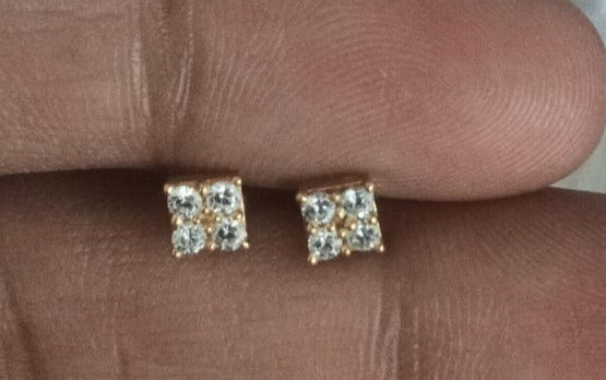 Quadra 925 Silver Studs